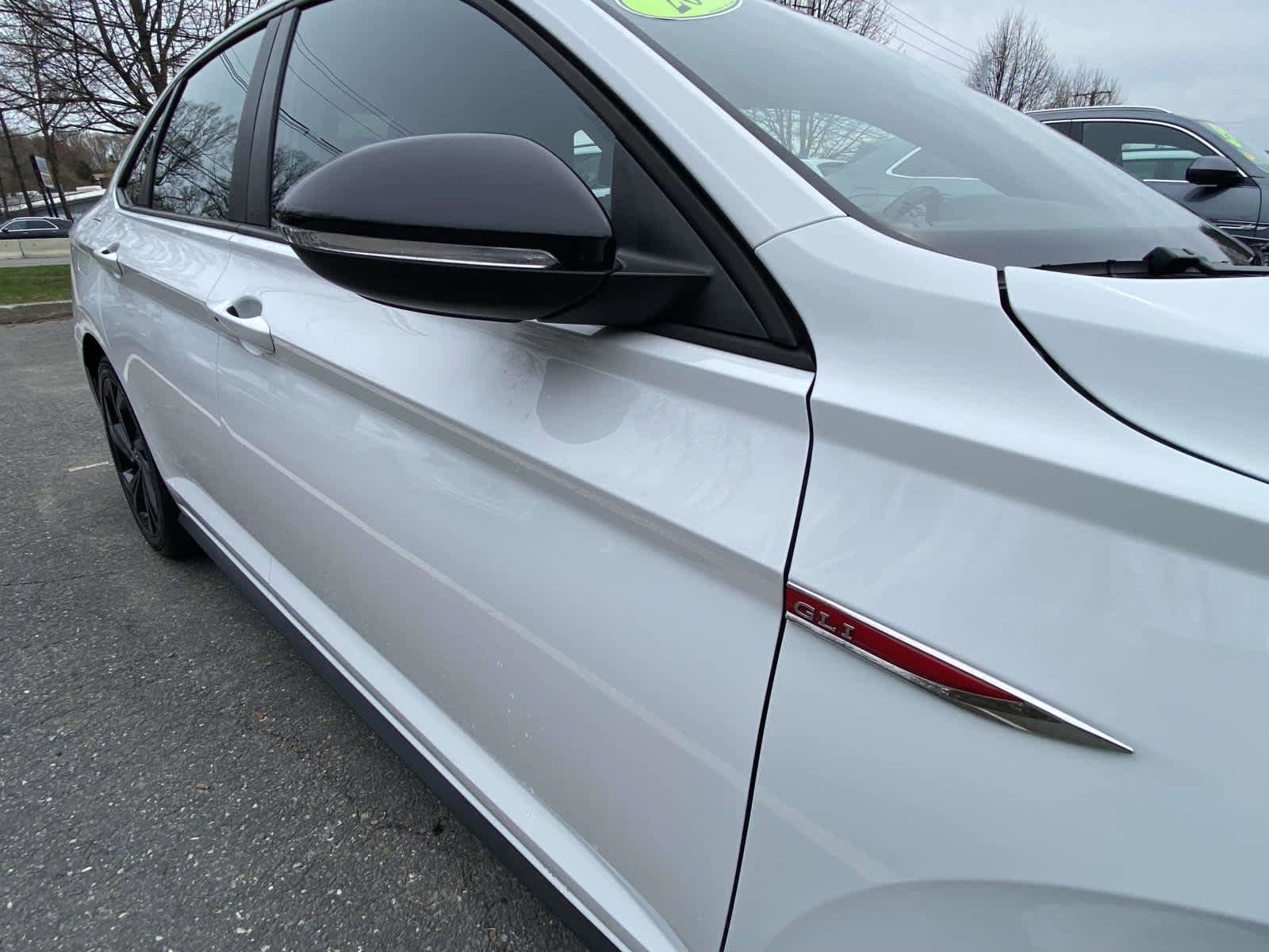 Used 2023 Volkswagen Jetta GLI Autobahn FWD image 32