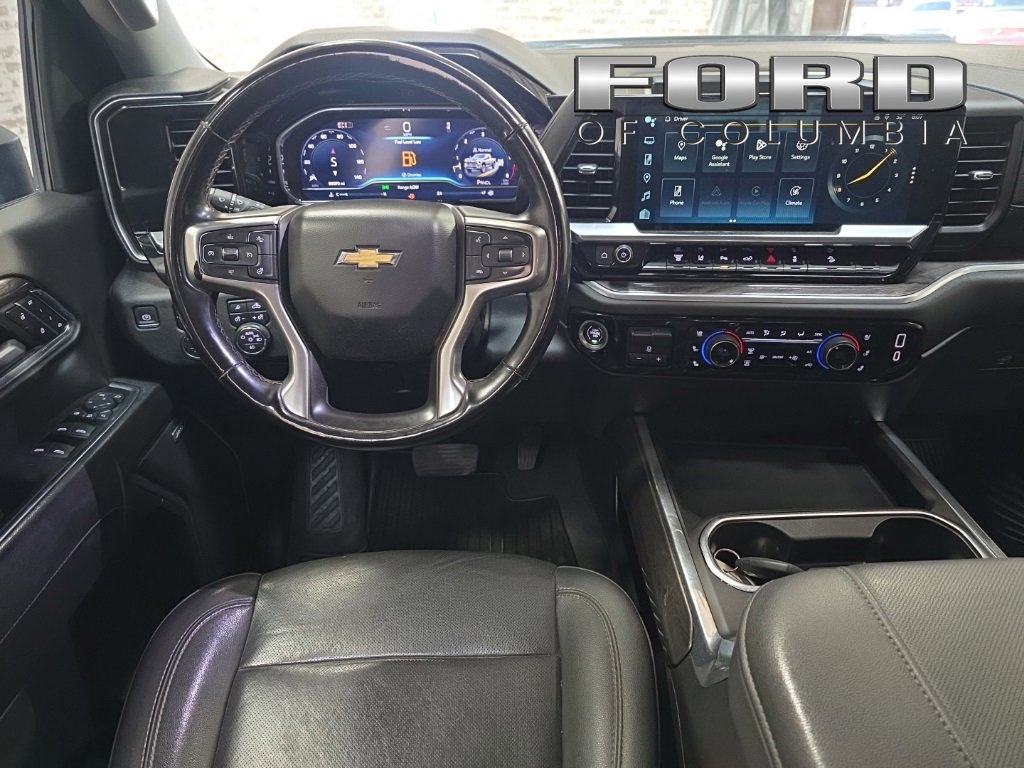 Used 2024 Chevrolet Silverado 3500 LTZ w/ LTZ Convenience Package image 19