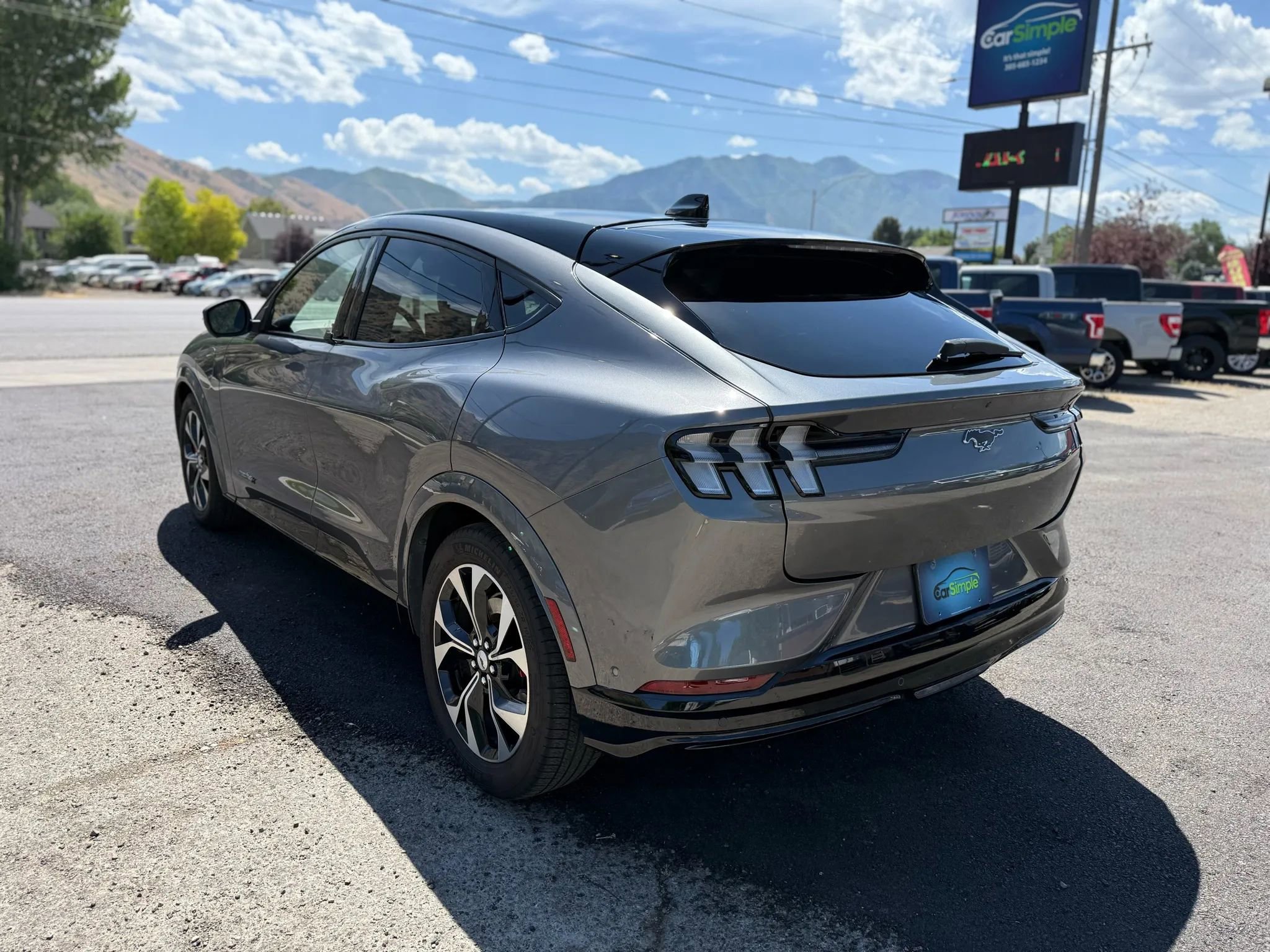 Used 2021 Ford Mustang Mach-E Premium w/ Equipment Group 301A image 7