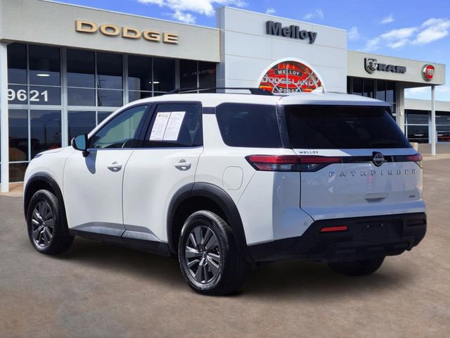 Used 2025 Nissan Pathfinder SV AWD/4WD image 3