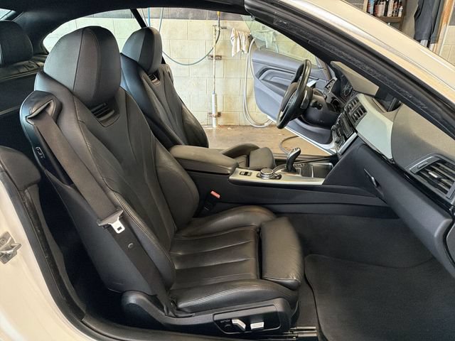 Used 2016 BMW 428i xDrive Convertible AWD/4WD image 25