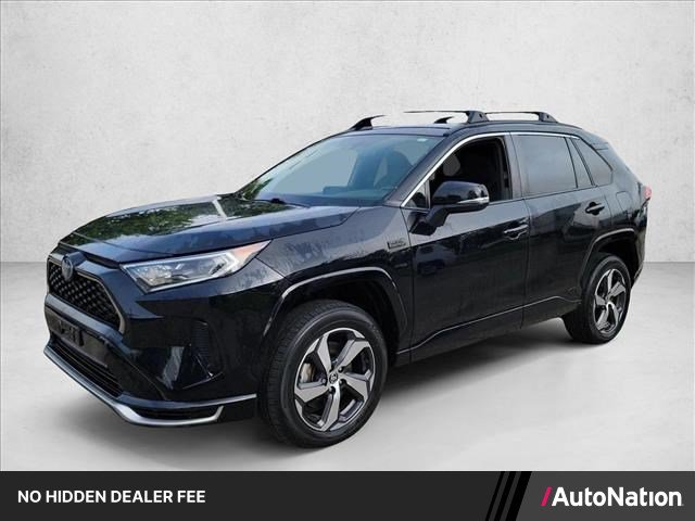 Used 2021 Toyota RAV4 SE w/ Weather & Moonroof Package