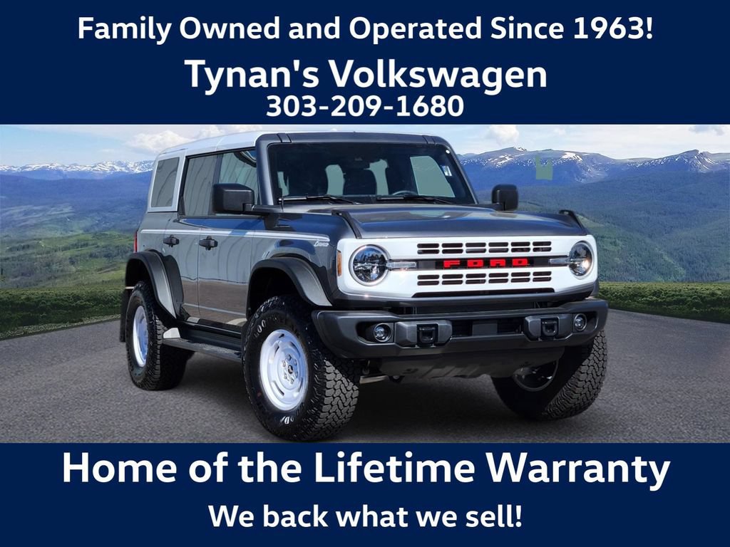 Used 2025 Ford Bronco Heritage Edition AWD/4WD image 1
