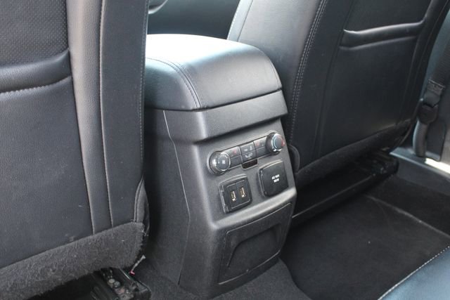 Used 2019 Ford Explorer Limited w/ Class III Trailer Tow Package FWD image 25