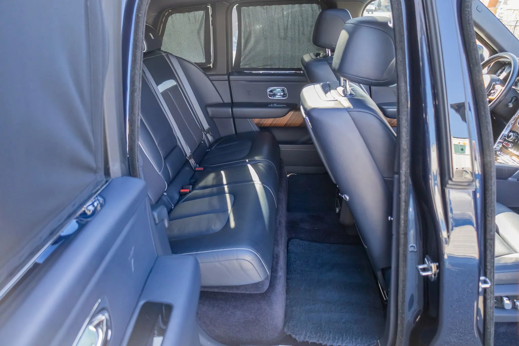 Used 2019 Rolls-Royce Cullinan Sport Utility 4D image 65