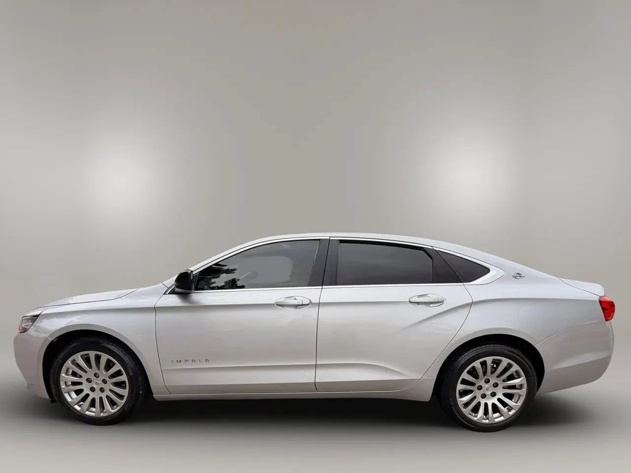 Used 2019 Chevrolet Impala LS FWD image 7