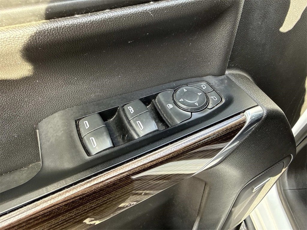 Used 2019 Chevrolet Silverado 1500 LT Trail Boss image 12