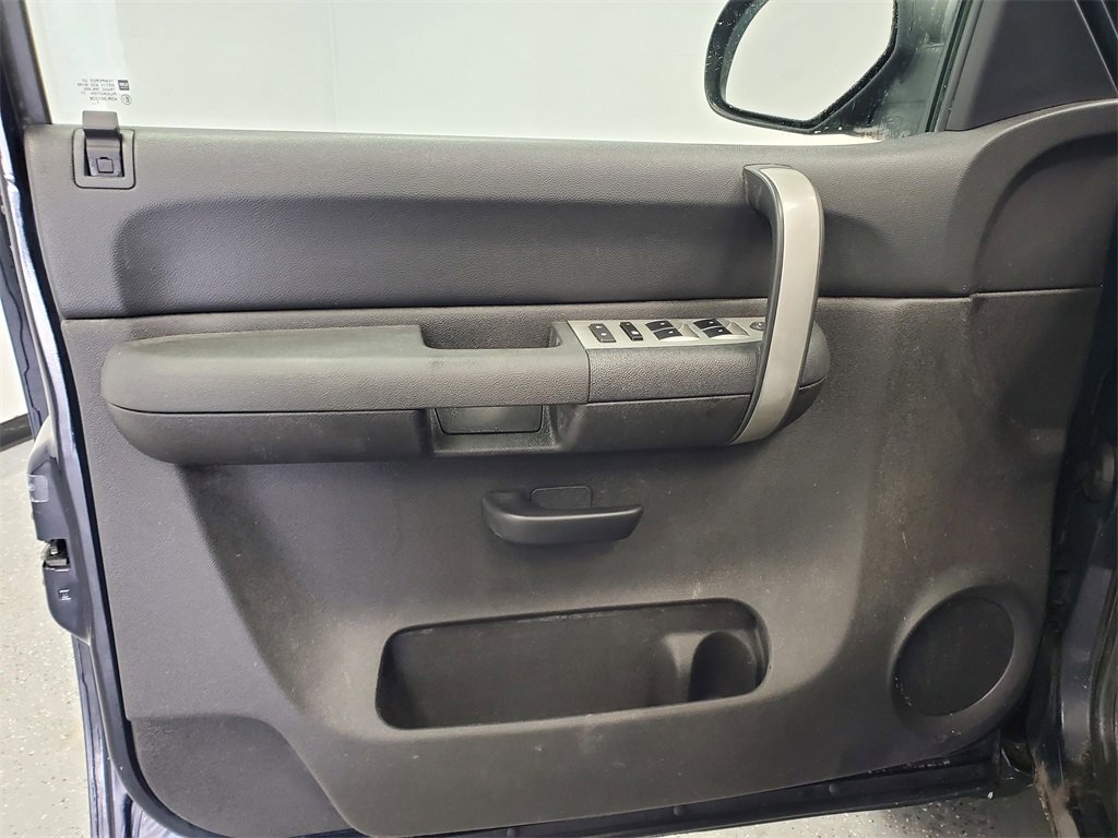 Used 2008 Chevrolet Silverado 1500 LT w/ Power Pack Plus image 7