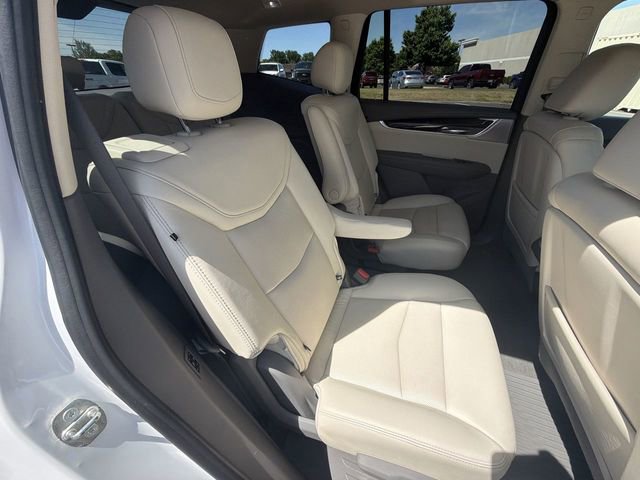 Used 2020 Cadillac XT6 Premium Luxury FWD image 30