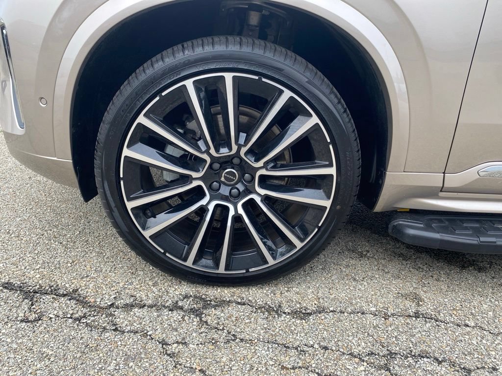 Used 2026 Volvo XC90 B6 Plus w/ Protection Package AWD/4WD image 26
