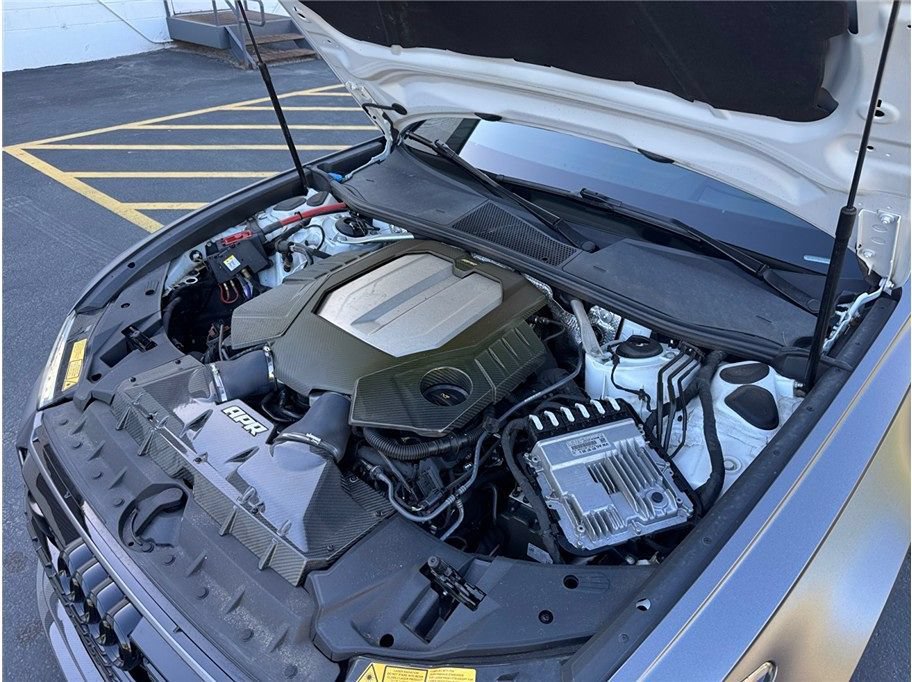 Used 2022 Audi RS 6 AWD/4WD image 19