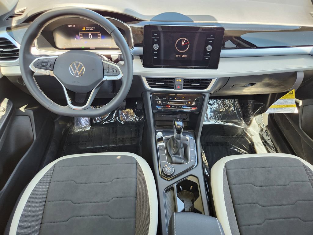 New 2026 Volkswagen Taos SE AWD/4WD image 16