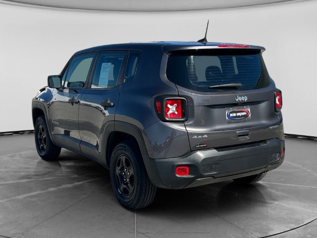 Used 2021 Jeep Renegade Sport AWD/4WD image 5