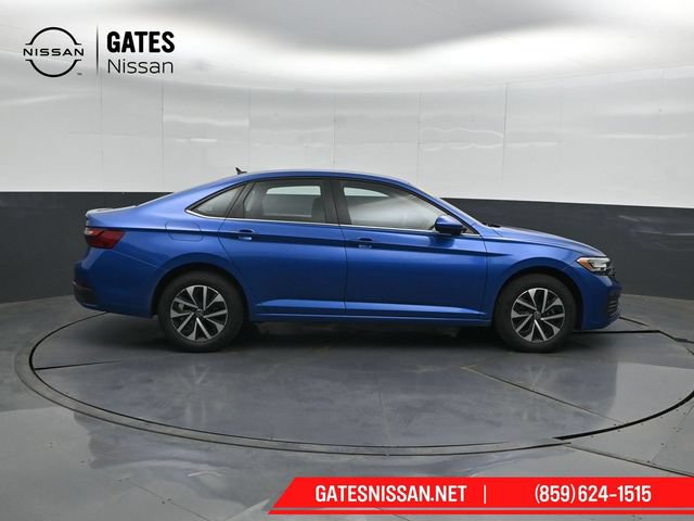 Used 2023 Volkswagen Jetta S FWD image 3