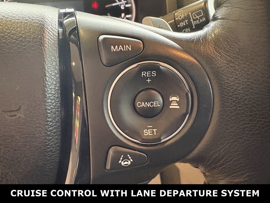 Used 2017 Honda Pilot Touring image 12