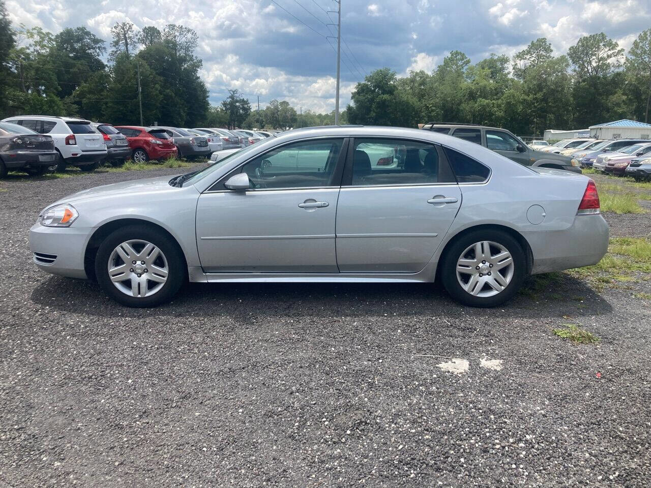 Used 2014 Chevrolet Impala LT w/ LT Sunroof Package image 8