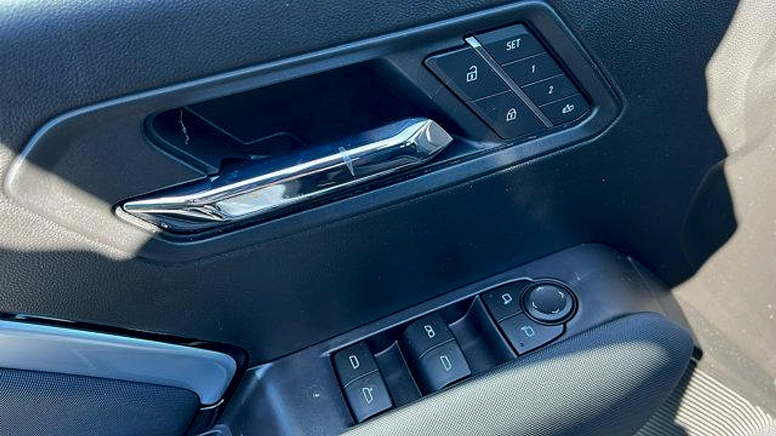 New 2026 Chevrolet Colorado Z71 w/ Technology Package image 18