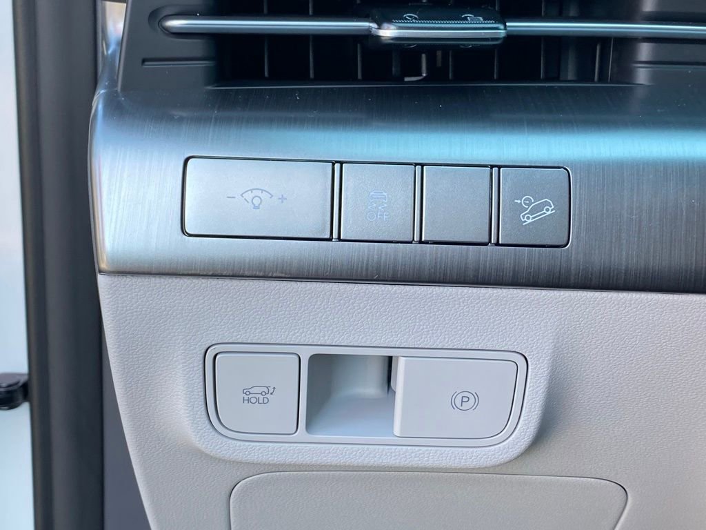 New 2026 Hyundai Kona Limited AWD/4WD image 10