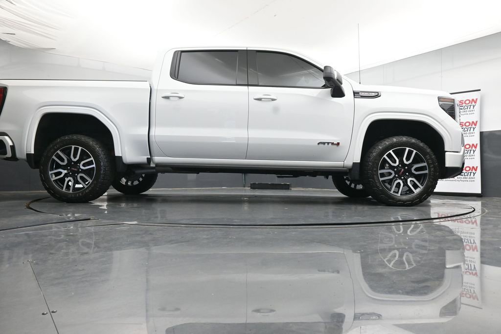 Used 2024 GMC Sierra 1500 AT4 w/ Technology Package AWD/4WD image 39