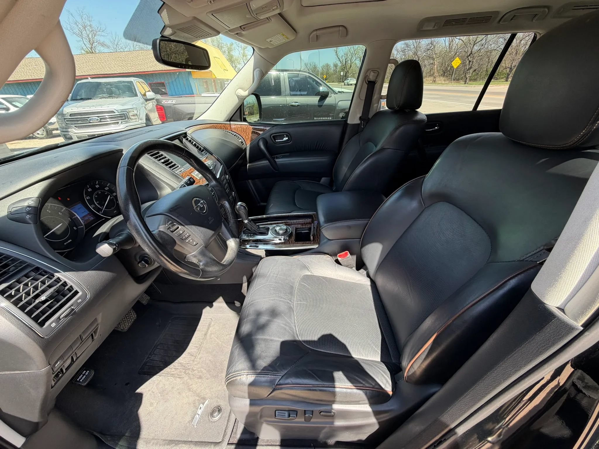 Used 2018 Nissan Armada SL w/ Moonroof Package AWD/4WD image 9