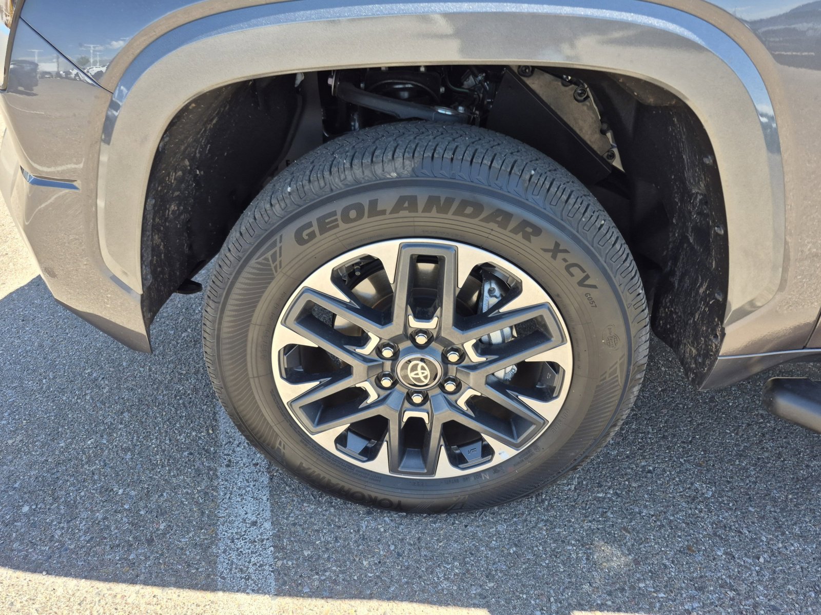 Used 2025 Toyota Tundra Limited image 23
