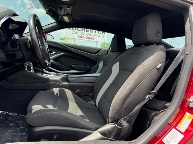 Used 2021 Chevrolet Camaro LT w/ Wild Cherry Design Package 1 RWD image 5