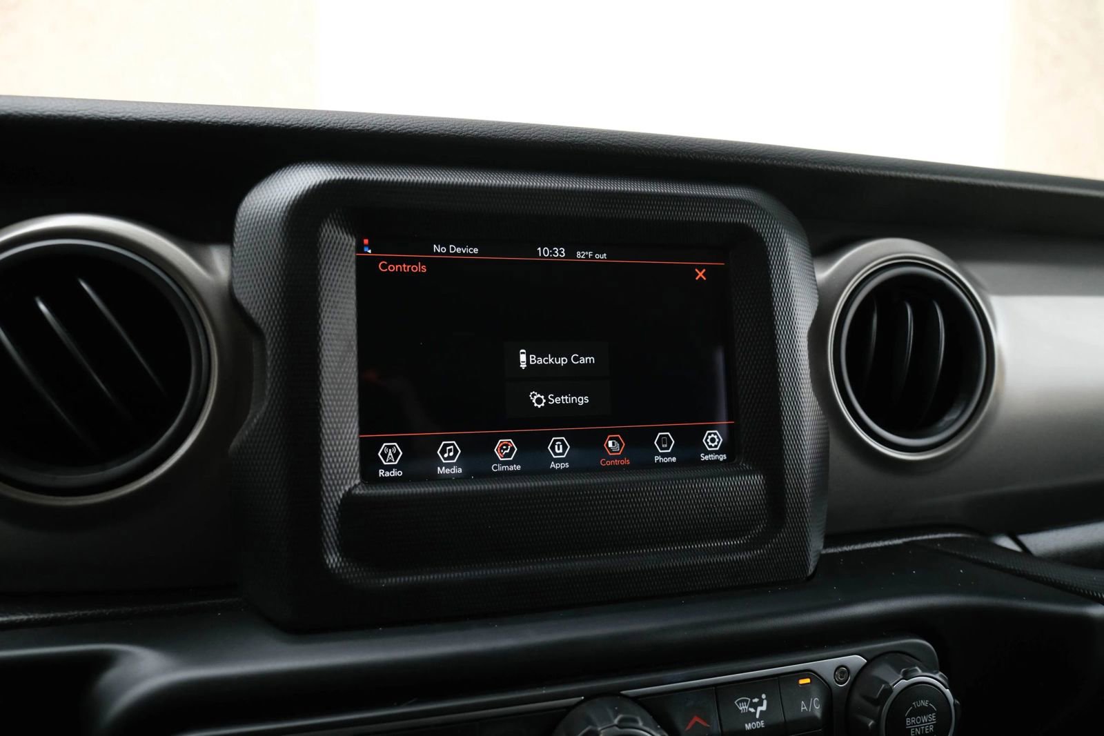 Used 2023 Jeep Wrangler Unlimited Sport image 36