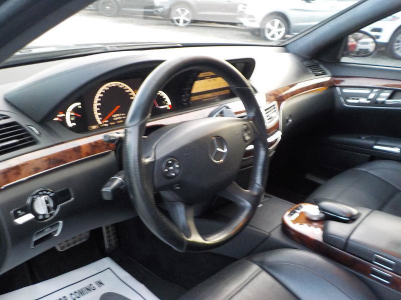 Used 2009 Mercedes-Benz S 63 AMG w/ Premium 2 Pkg image 11
