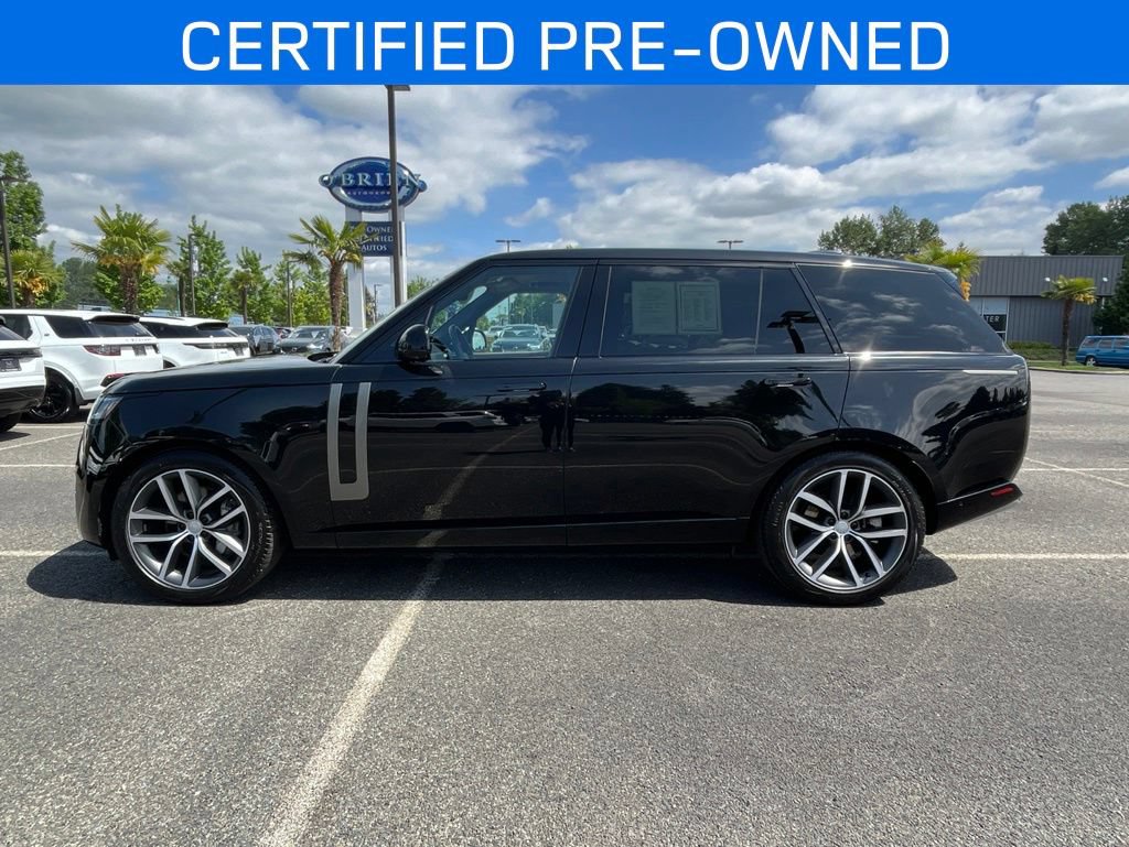 Certified 2025 Land Rover Range Rover Long Wheelbase SE AWD/4WD image 2