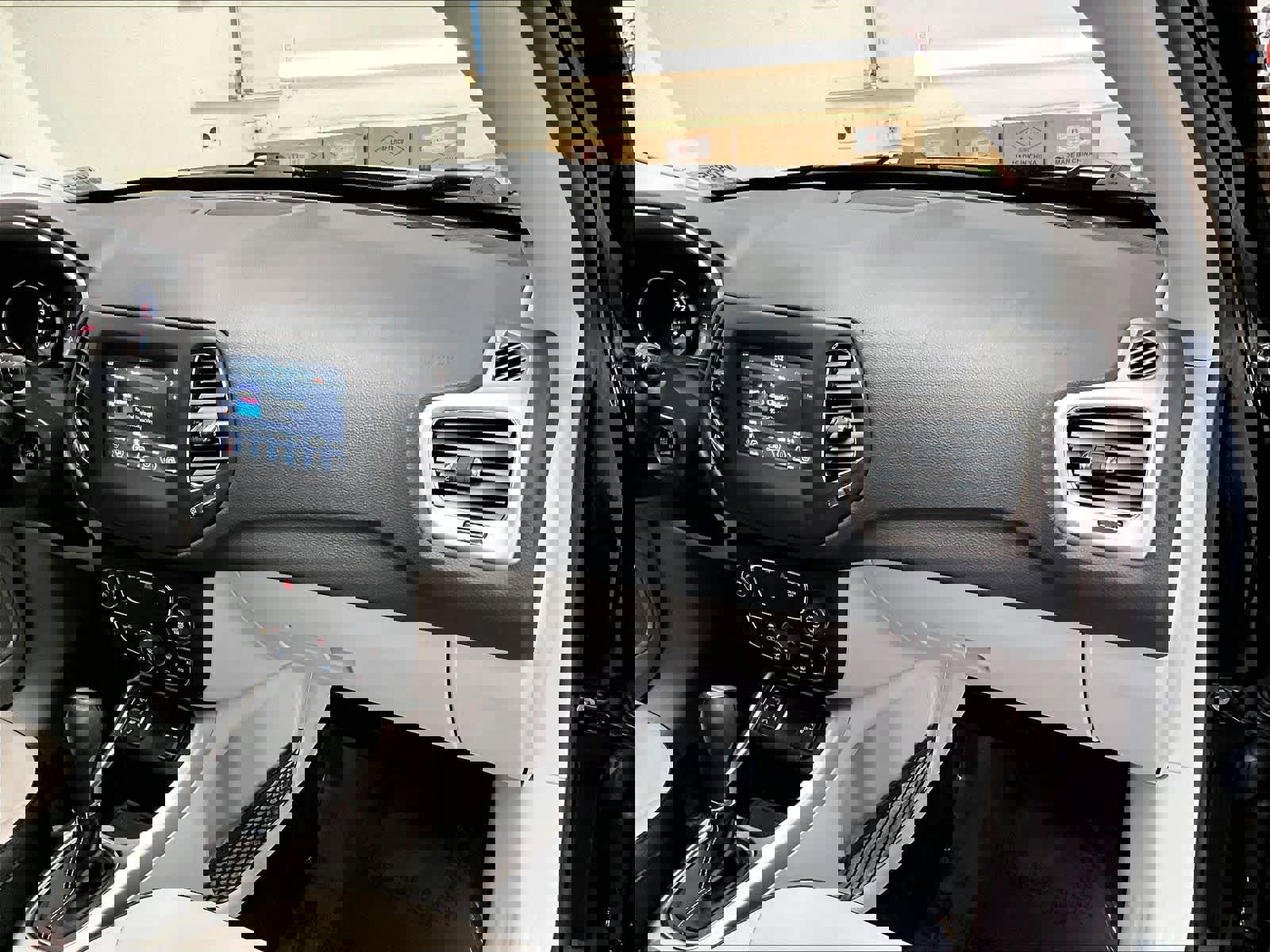 Used 2019 Jeep Compass Latitude w/ Popular Equipment Group image 18