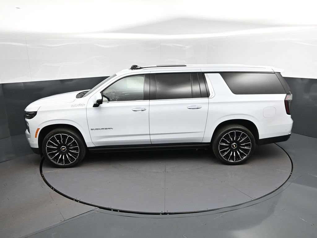 New 2026 Chevrolet Suburban High Country AWD/4WD image 33