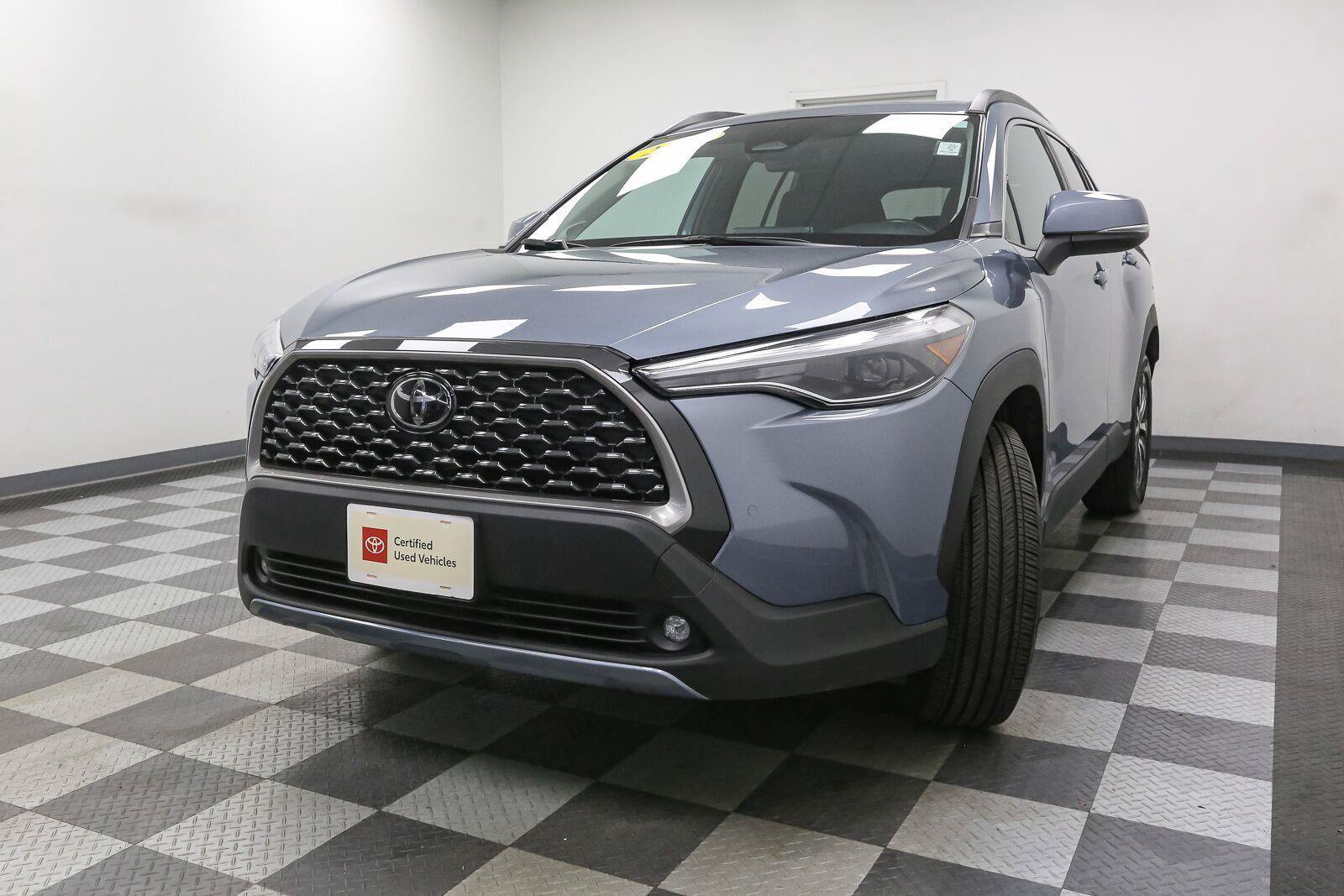 Certified 2023 Toyota Corolla Cross XLE w/ Convenience Package AWD/4WD image 5