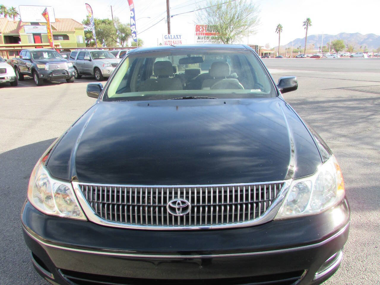 Used 2001 Toyota Avalon XLS FWD image 8
