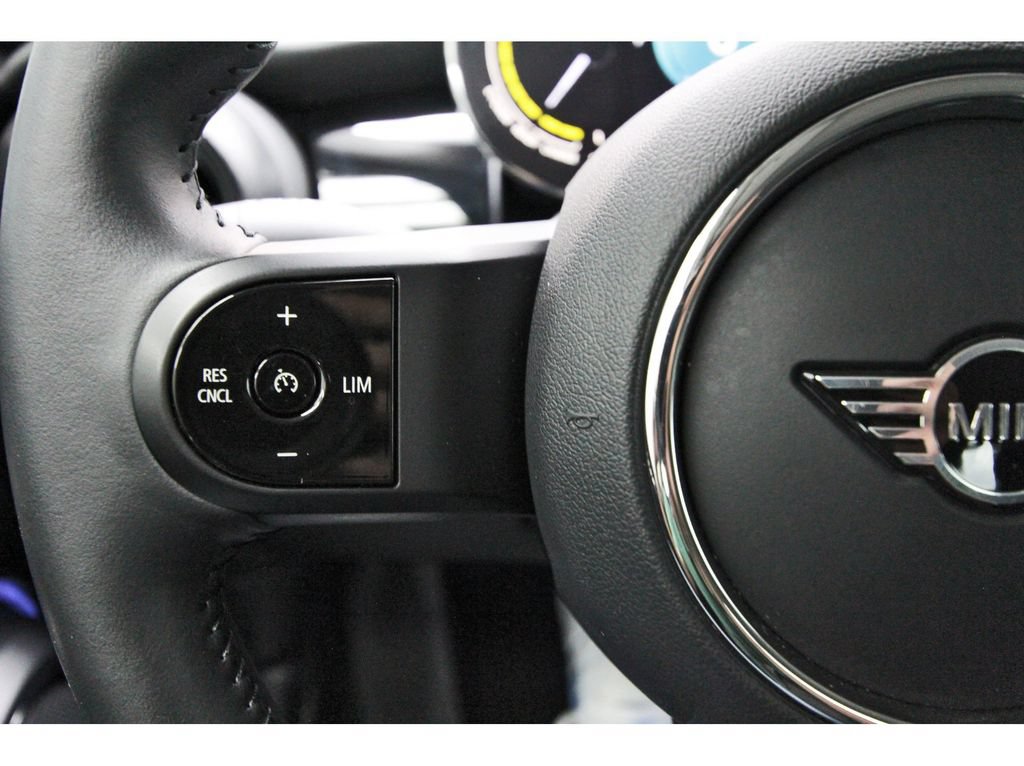 Used 2023 MINI Cooper SE FWD image 18
