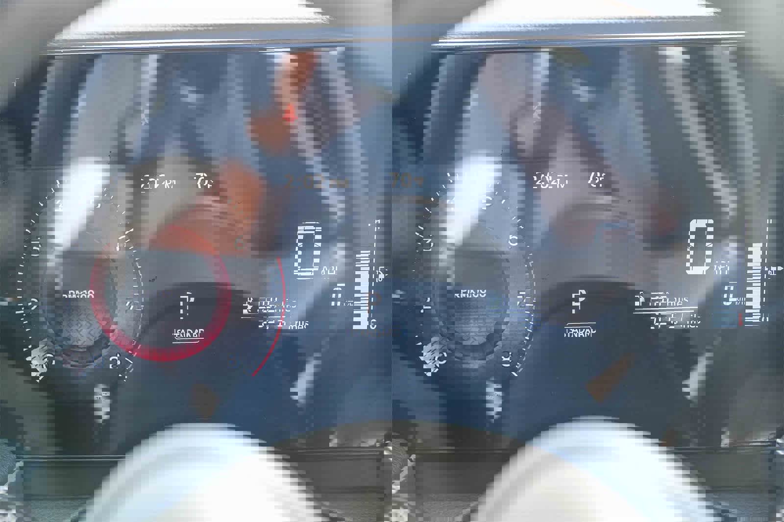 Used 2025 Nissan Kicks S w/ Charging Package image 22