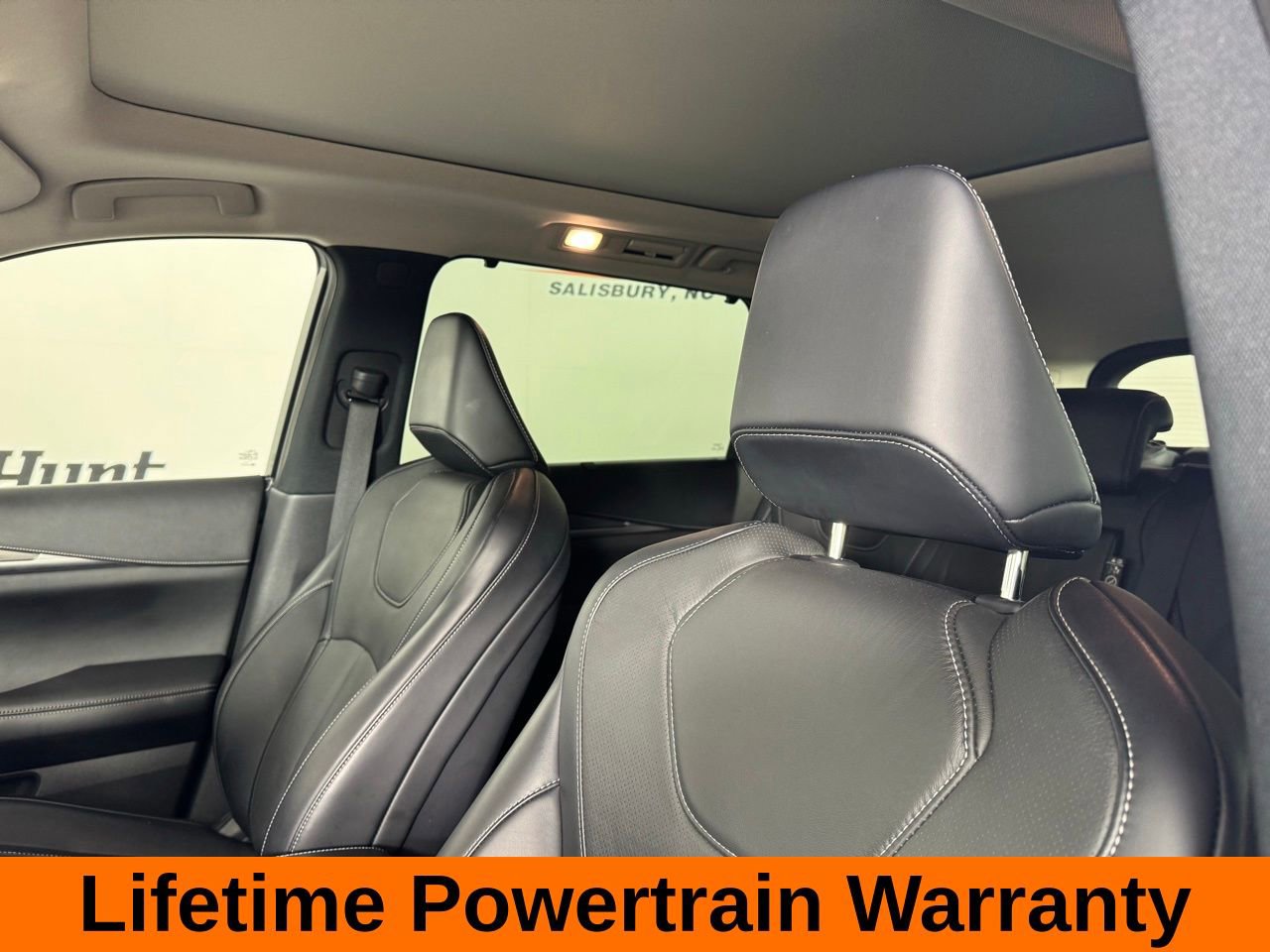 Used 2023 INFINITI QX60 Luxe w/ Performance Audio Package image 12