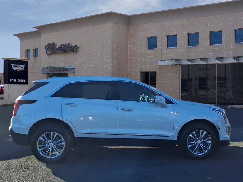 Certified 2022 Cadillac XT5 Premium Luxury image 4