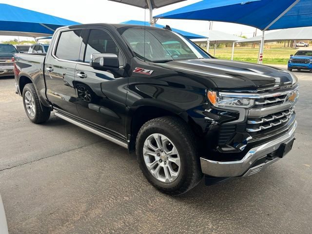 Used 2022 Chevrolet Silverado 1500 LTZ w/ Technology Package image 3