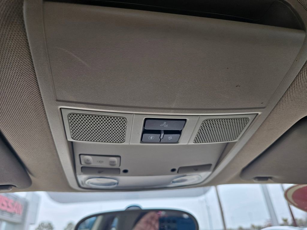 Used 2013 Volkswagen Beetle 2.5 image 18