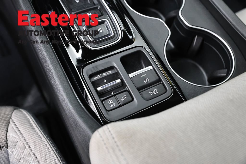 Used 2023 Honda Pilot LX image 20