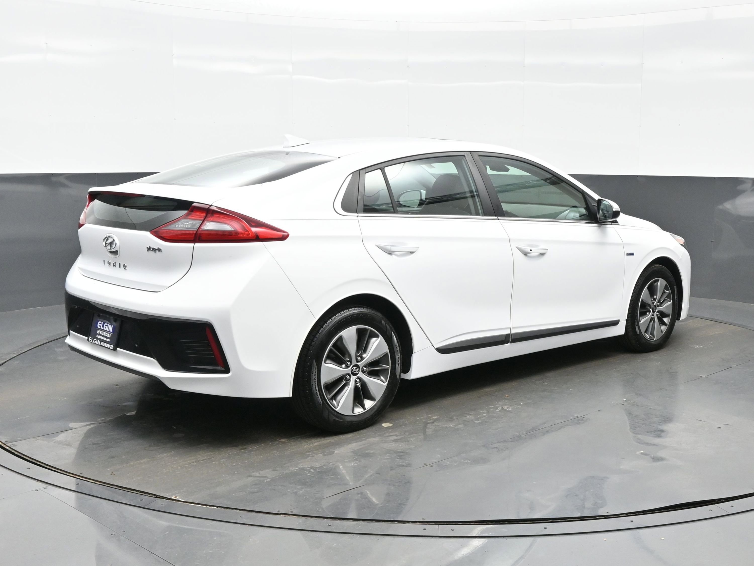 Used 2018 Hyundai Ioniq Limited w/ Ultimate Package 02 image 6