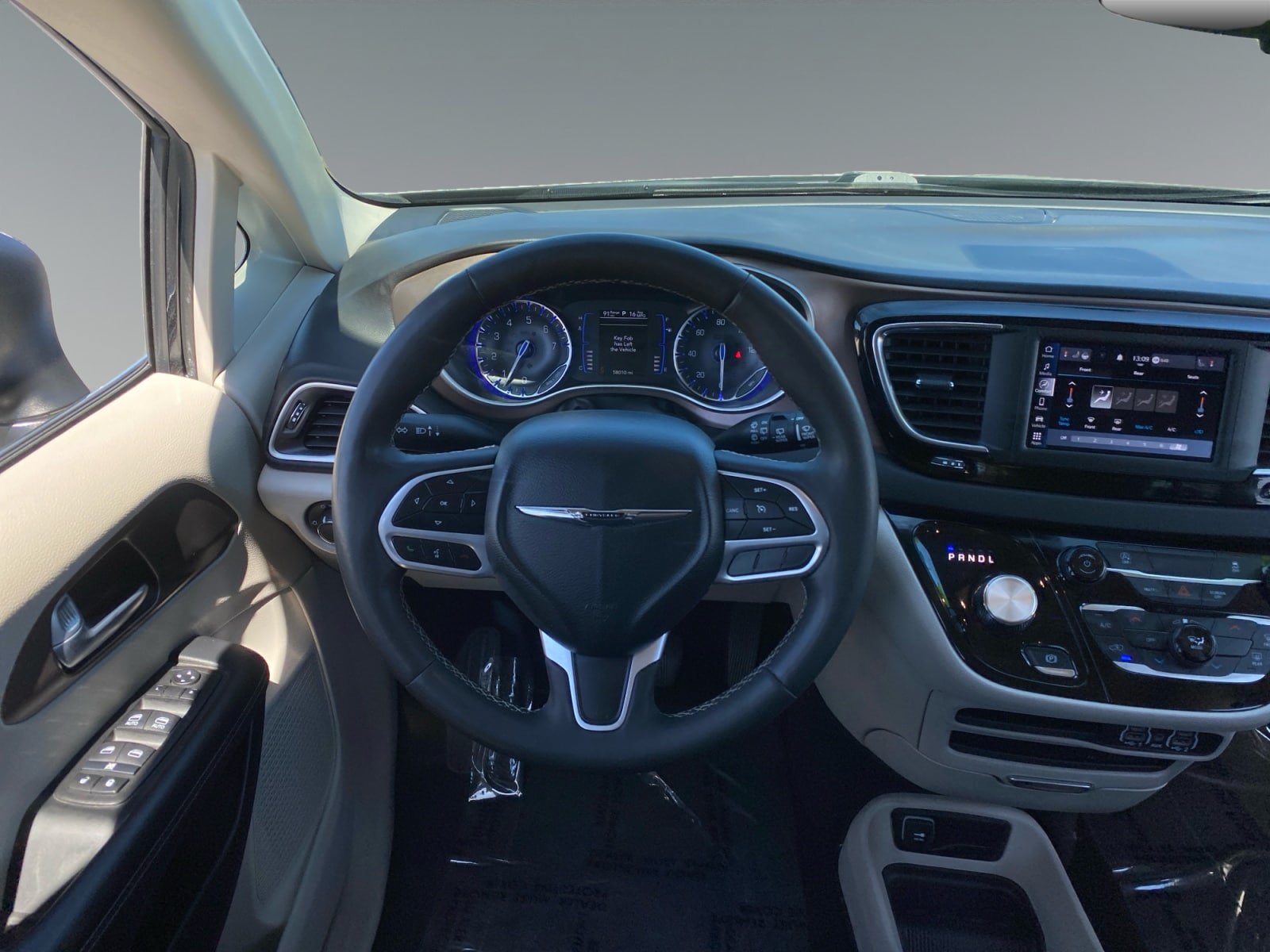 Used 2024 Chrysler Voyager LX FWD image 12