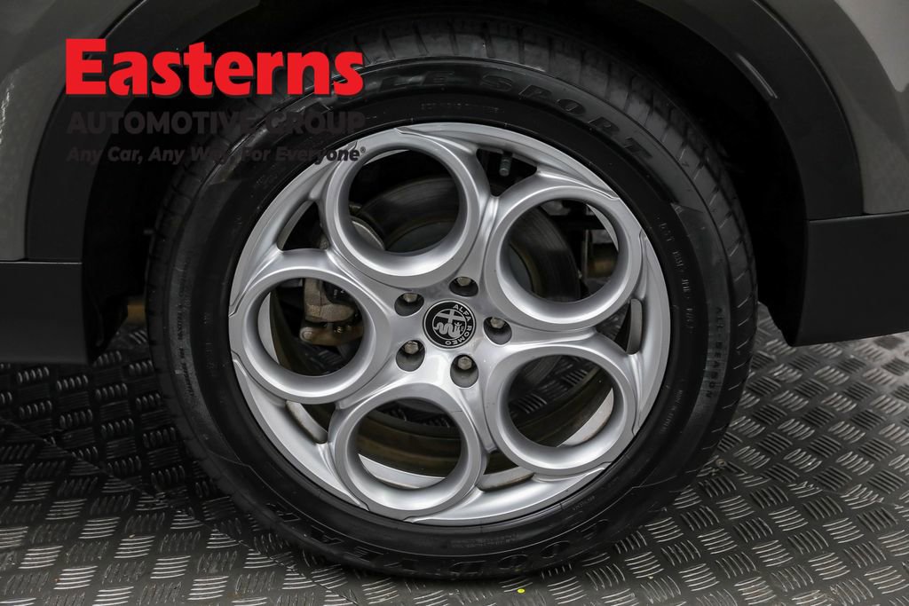 Used 2024 Alfa Romeo Tonale Sprint image 33