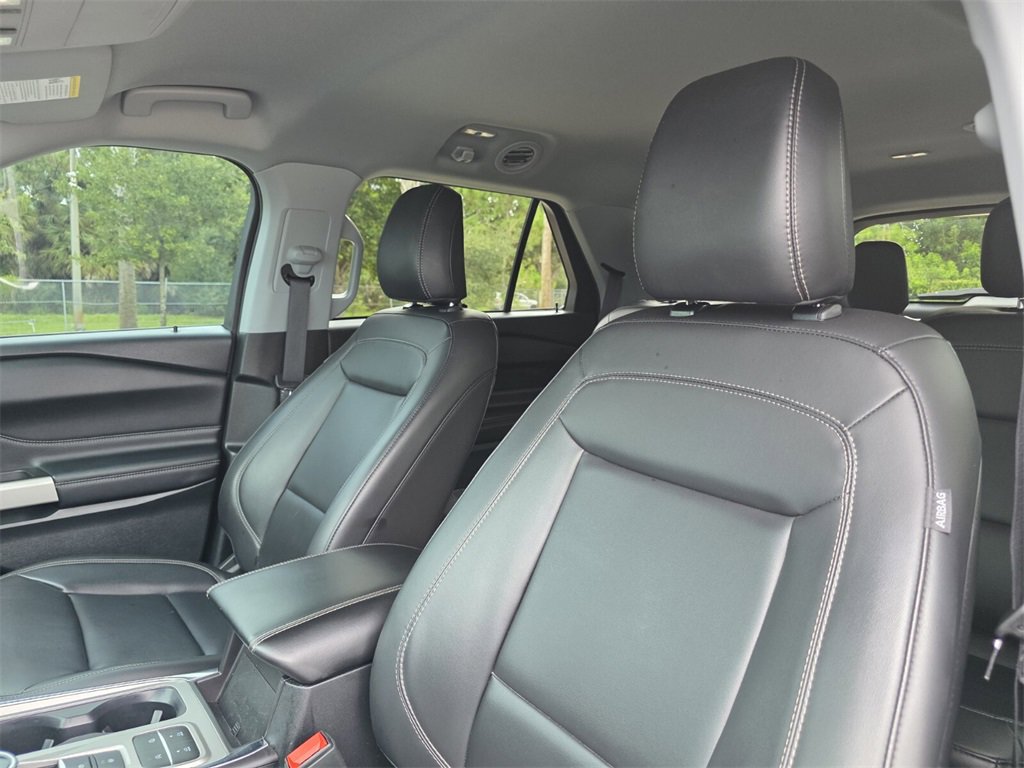 Used 2023 Ford Explorer XLT w/ Equipment Group 202A image 26