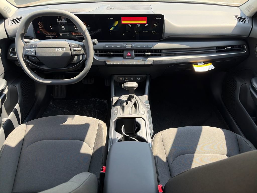 New 2026 Kia K4 FWD image 10