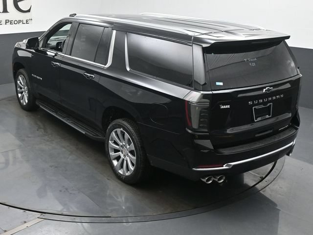 New 2026 Chevrolet Suburban Premier w/ Sun And Tow Package AWD/4WD image 20