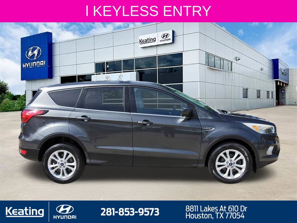 Used 2019 Ford Escape SE image 4