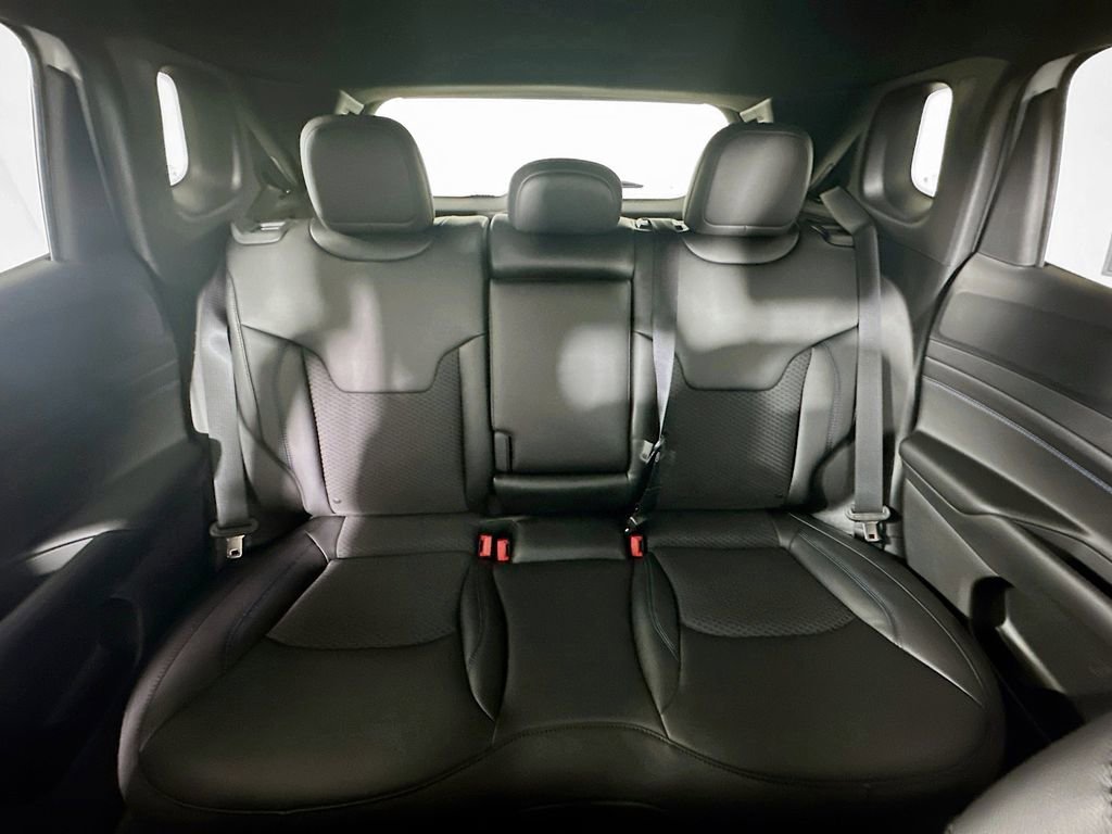 New 2026 Jeep Compass Latitude image 10