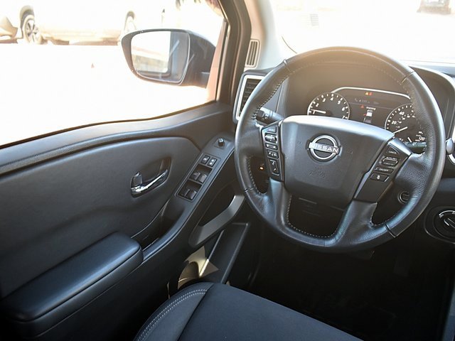 Used 2023 Nissan Frontier SV w/ Technology Package image 26