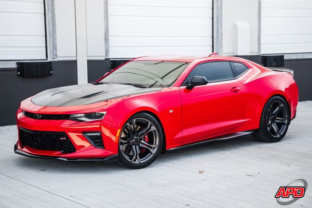Used 2017 Chevrolet Camaro SS RWD image 39